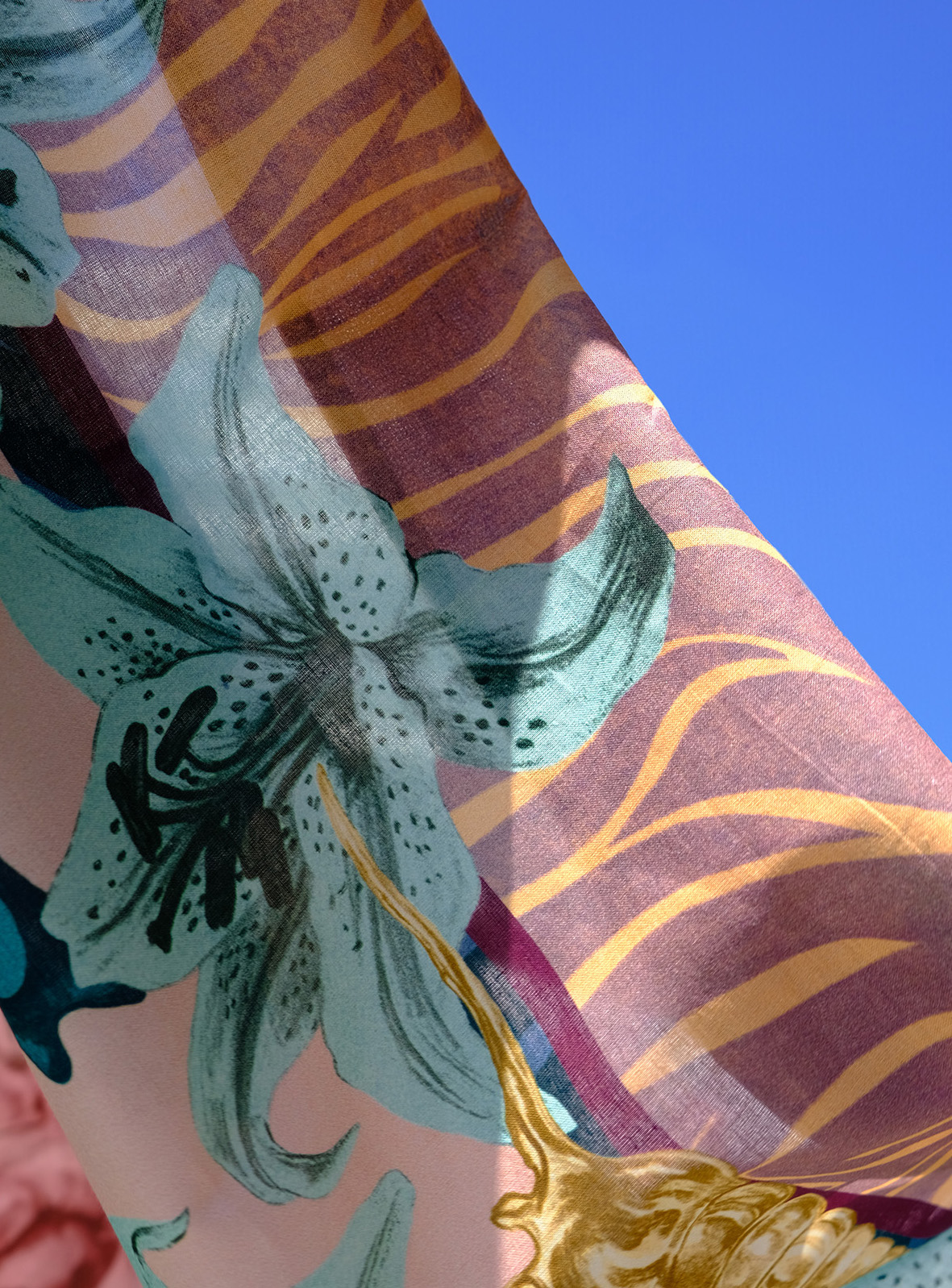 Daydream Sarong - Image 8
