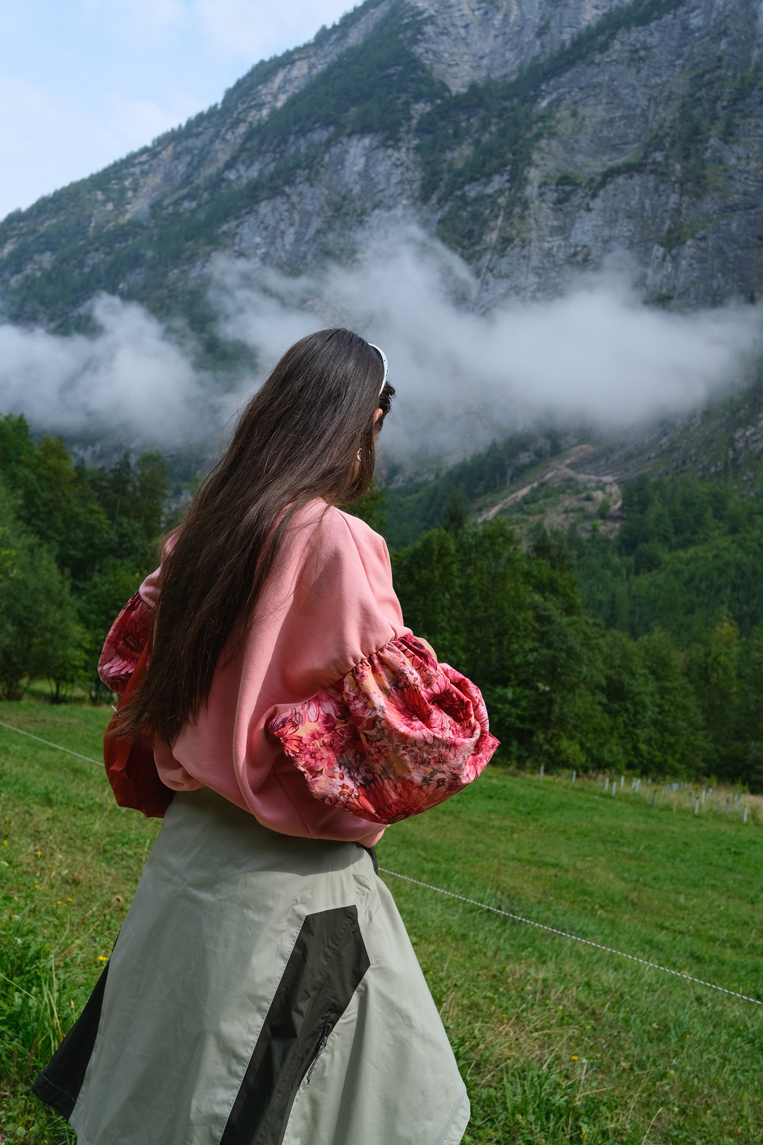 Pink meadow - Image 10